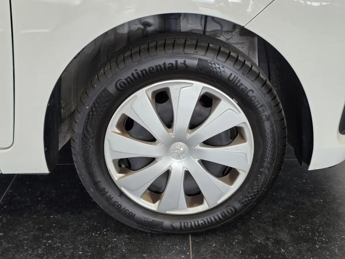 1.0 e-VTi Active | NL-Auto | Airco | Bluetooth