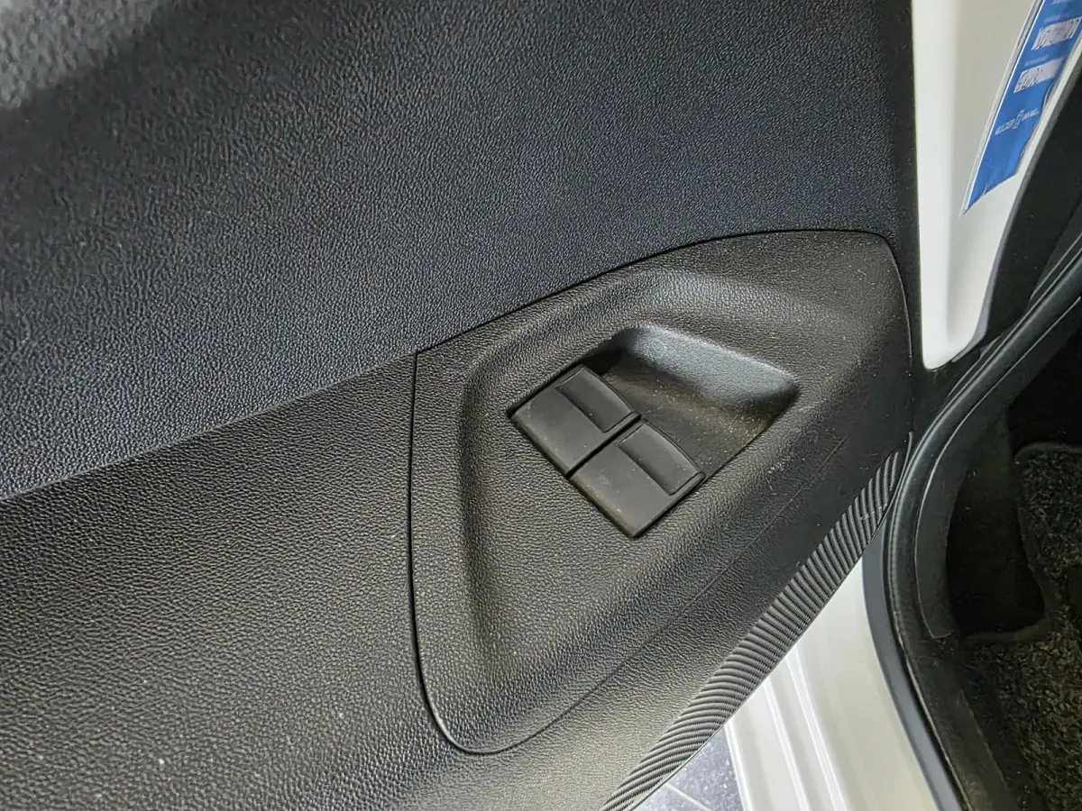 1.0 e-VTi Active | NL-Auto | Airco | Bluetooth