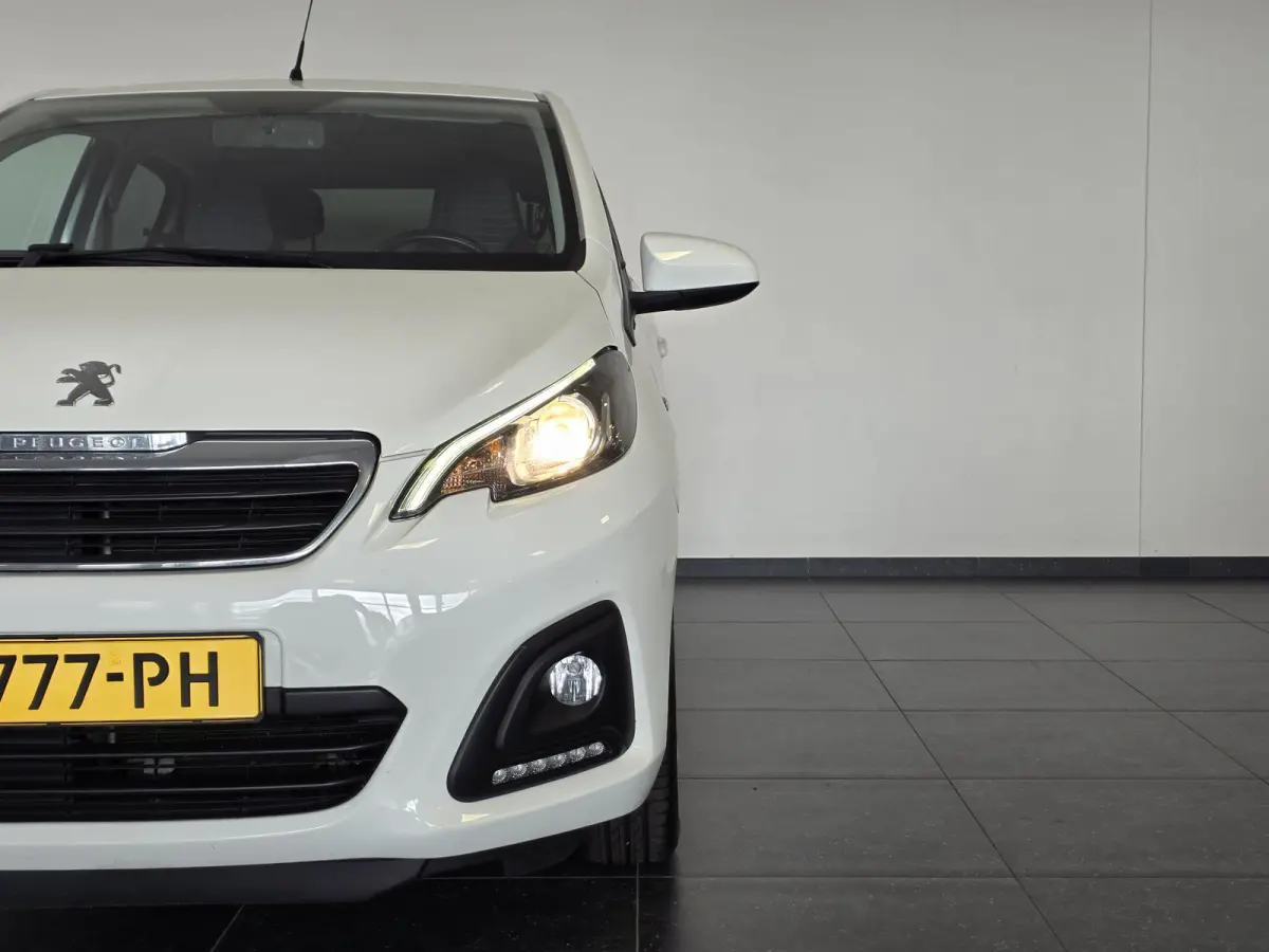 1.0 e-VTi Active | NL-Auto | Airco | Bluetooth