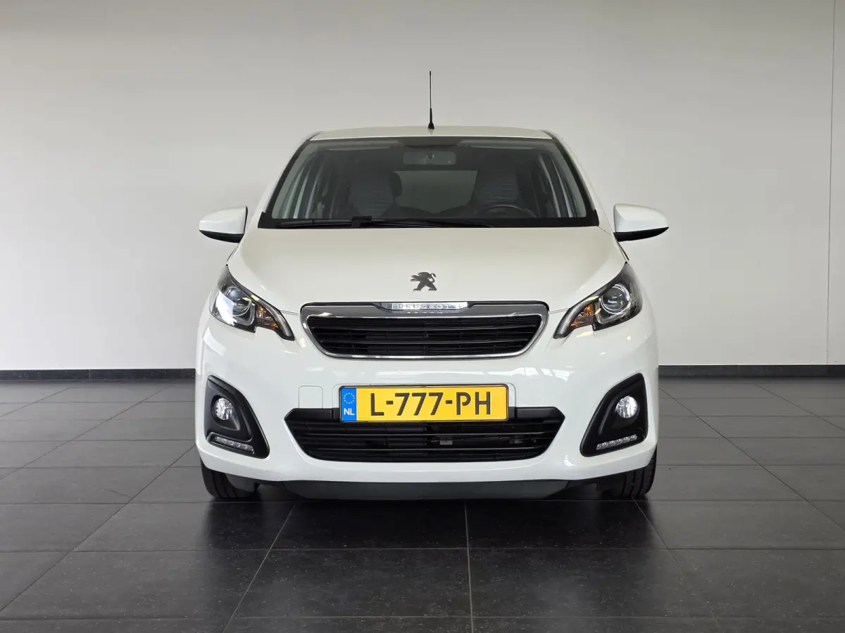 1.0 e-VTi Active | NL-Auto | Airco | Bluetooth