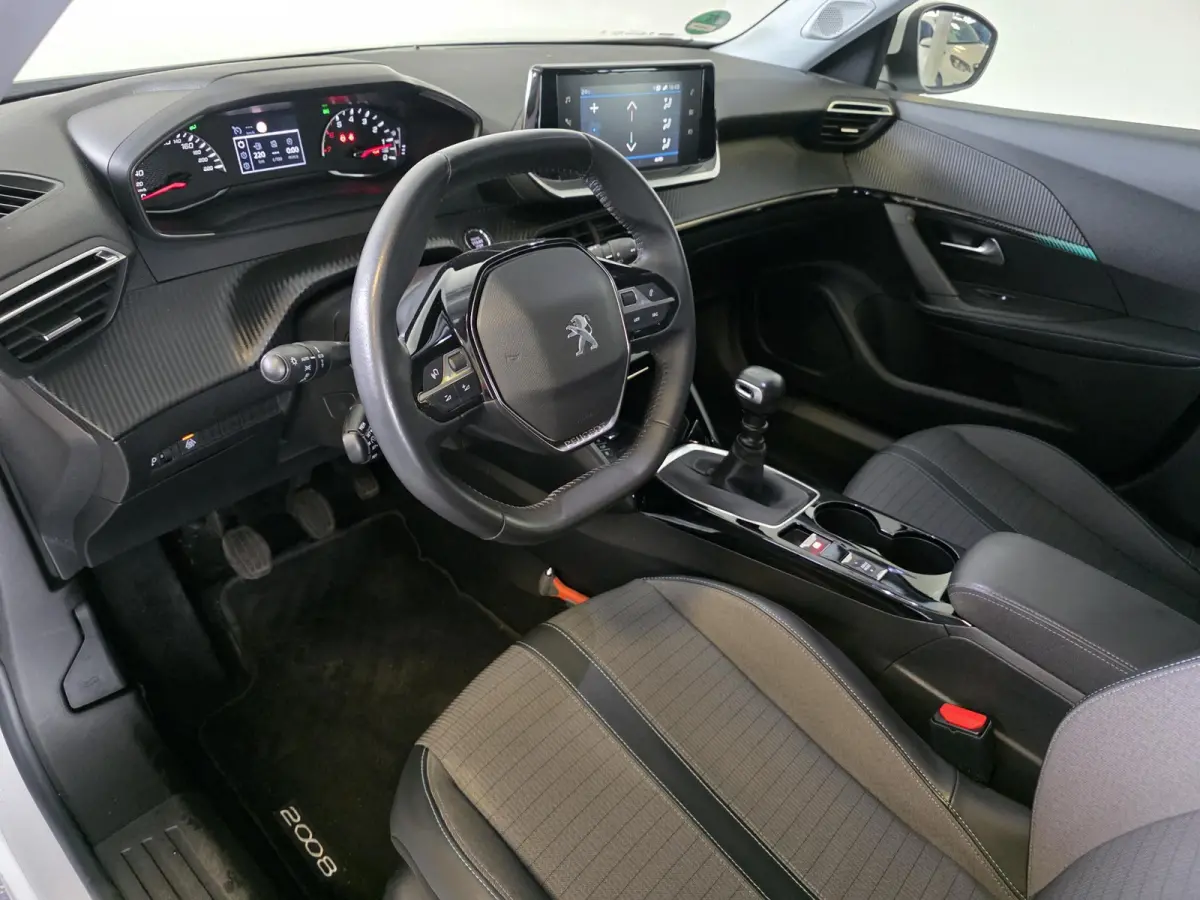 1.2 PureTech Allure Pack | Climate Control | Cruise Control | Apple Carplay & Android Auto