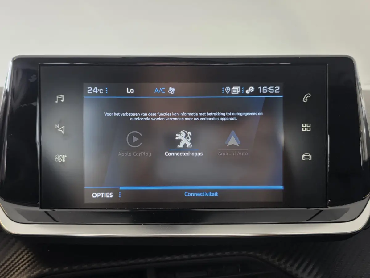1.2 PureTech Allure Pack | Climate Control | Cruise Control | Apple Carplay & Android Auto