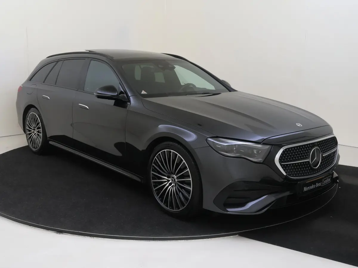 300 e Sport Edition / Premium/ Night/ 20 inch/ Rijassistentiepakket Plus/ SUPERSCREEN/ Burmester 4D/ El. Trekhaak