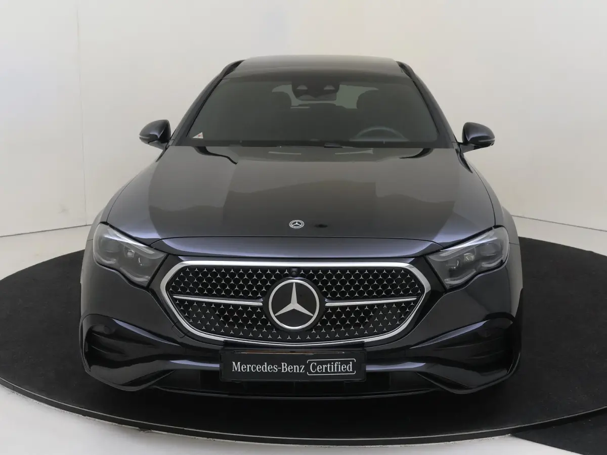 300 e Sport Edition / Premium/ Night/ 20 inch/ Rijassistentiepakket Plus/ SUPERSCREEN/ Burmester 4D/ El. Trekhaak