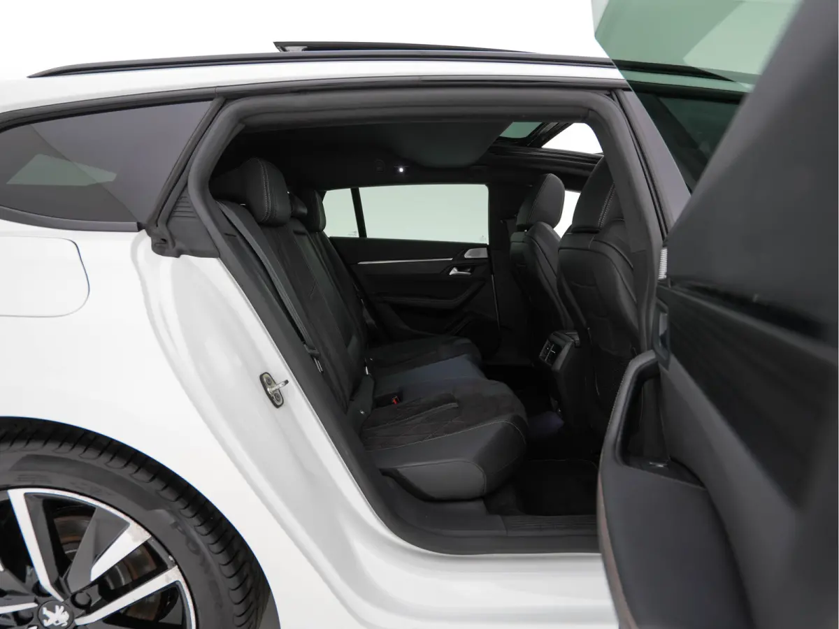 1.6 HYbrid GT-Line Pack Business (Plug-in) {SoH-100%} (INCL-BTW) Aut. *PANO | LEATHER-MICROFIBRE | FOCAL®-AUDIO | FULL-LED | CRUISE-ADAPT. | BLINDSPOT | DAB | DIGI-COCKPIT | HEATED-SPORTSEA
