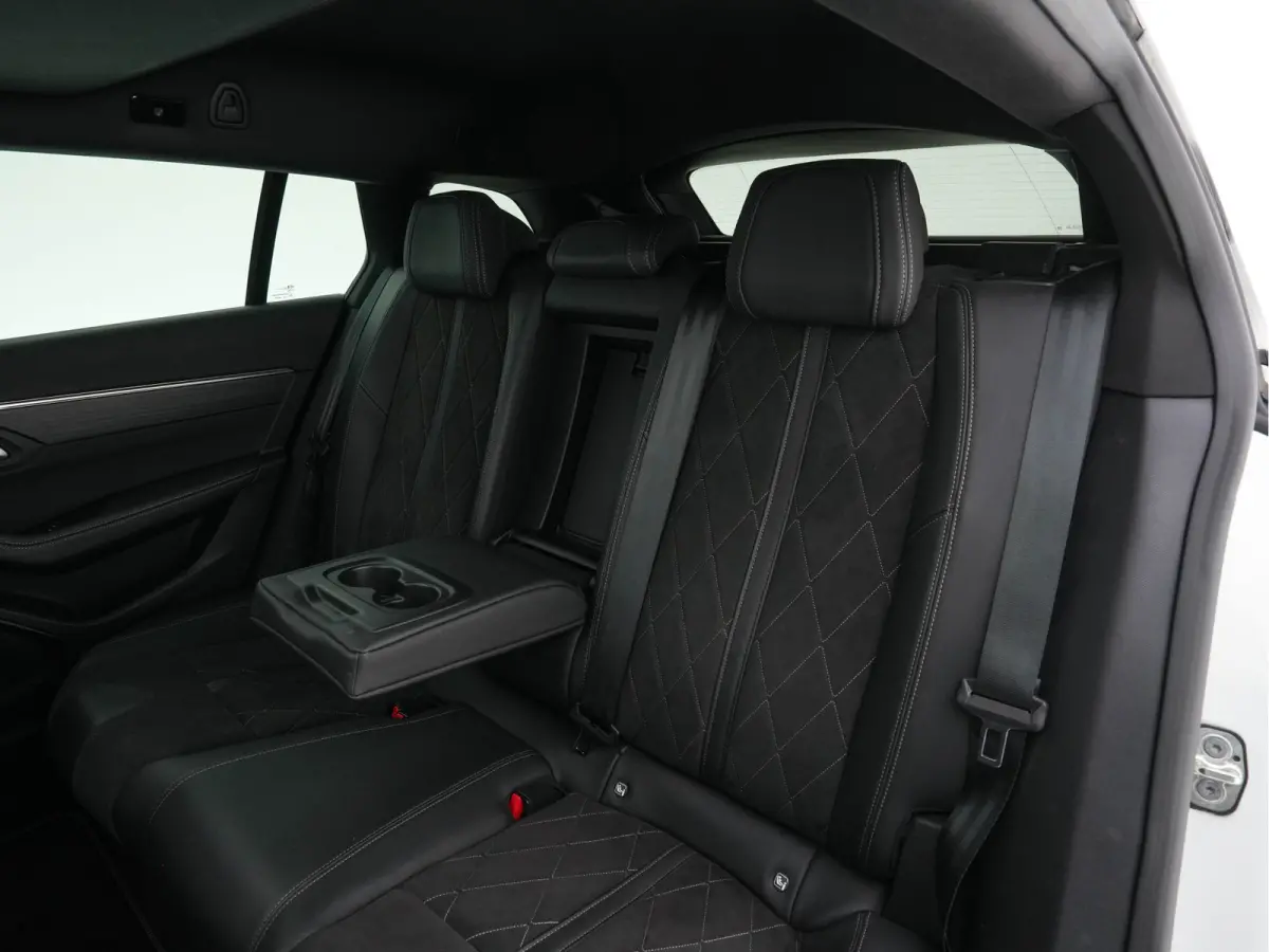 1.6 HYbrid GT-Line Pack Business (Plug-in) {SoH-100%} (INCL-BTW) Aut. *PANO | LEATHER-MICROFIBRE | FOCAL®-AUDIO | FULL-LED | CRUISE-ADAPT. | BLINDSPOT | DAB | DIGI-COCKPIT | HEATED-SPORTSEA