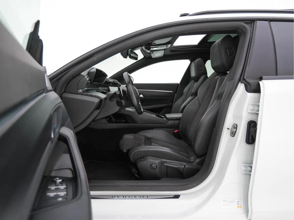 1.6 HYbrid GT-Line Pack Business (Plug-in) {SoH-100%} (INCL-BTW) Aut. *PANO | LEATHER-MICROFIBRE | FOCAL®-AUDIO | FULL-LED | CRUISE-ADAPT. | BLINDSPOT | DAB | DIGI-COCKPIT | HEATED-SPORTSEA