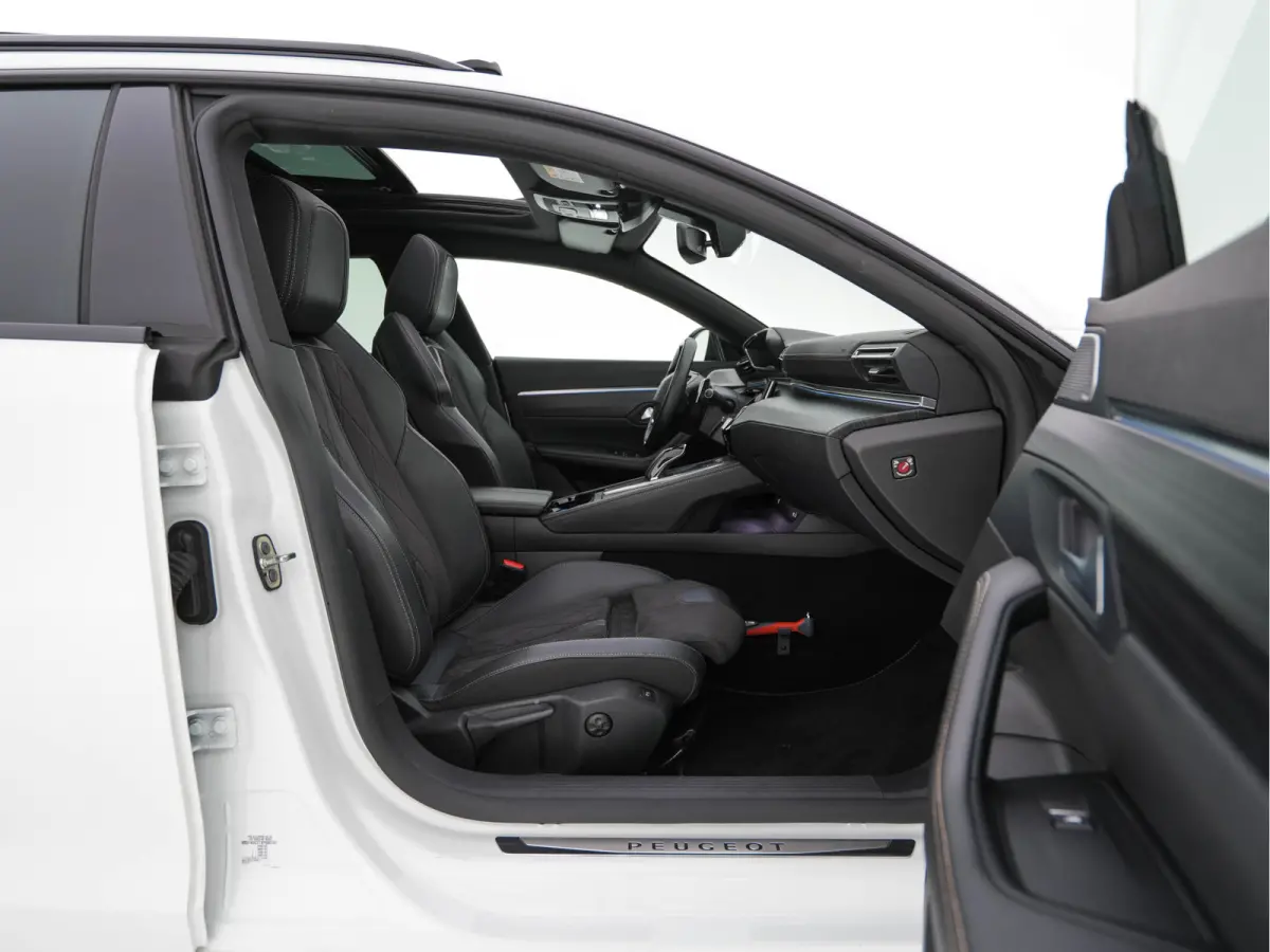 1.6 HYbrid GT-Line Pack Business (Plug-in) {SoH-100%} (INCL-BTW) Aut. *PANO | LEATHER-MICROFIBRE | FOCAL®-AUDIO | FULL-LED | CRUISE-ADAPT. | BLINDSPOT | DAB | DIGI-COCKPIT | HEATED-SPORTSEA