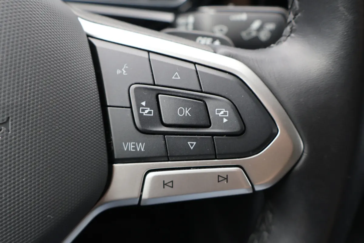 2.0 TDI Automaat 75th Edition Leer Led Navigatie Camera