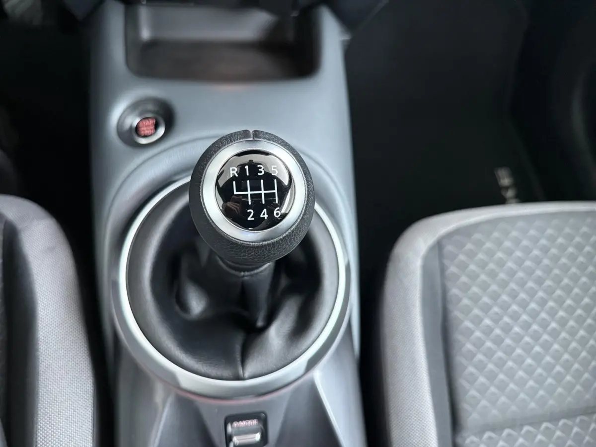 1.0 DIG-T N-Connecta | Apple Carplay/Android Auto | Parkeercamera |