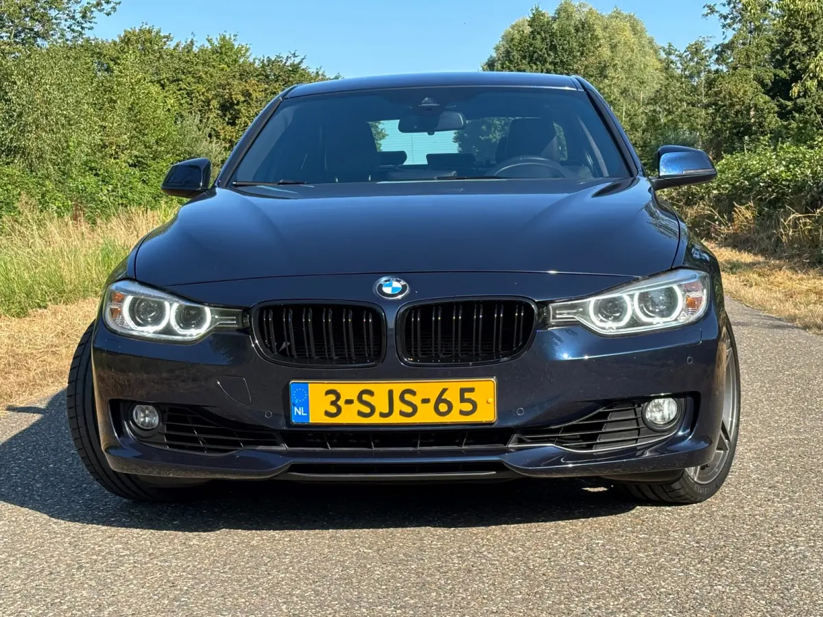 335i High Executive Aut/Leder/Navi Head up/