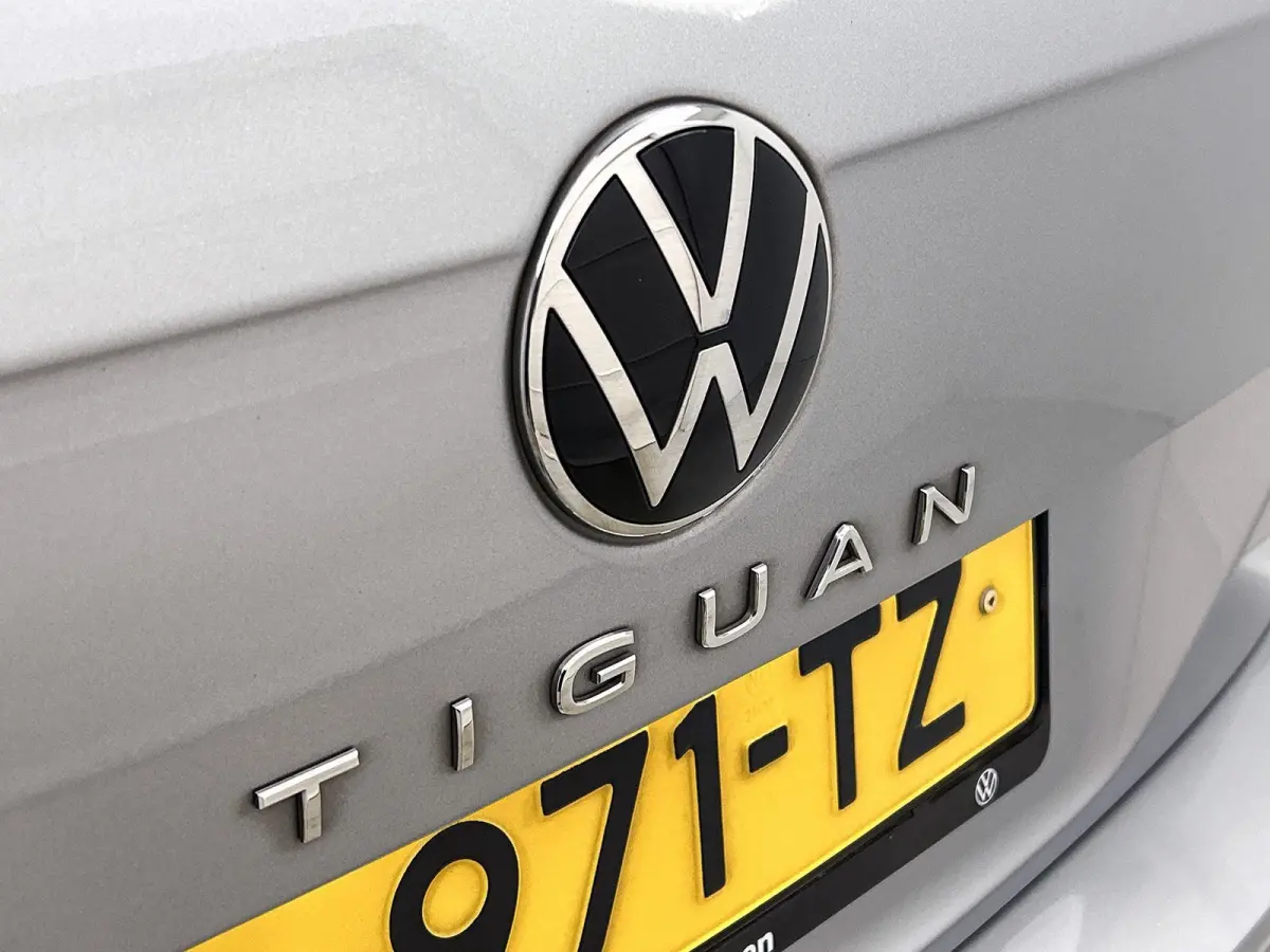 1.5 TSI R-Line Business+ 7p. | 150 PK | Automaat | Black Style | 7-Zitter | Panorama Schuif/Kantel Dak | Harman/Kardon Geluidsysteem | Head-Up Display | Digital Cockpit PRO | Digital Cockpit