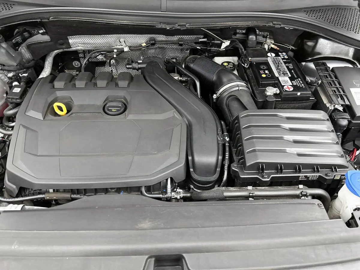 1.5 TSI R-Line Business+ 7p. | 150 PK | Automaat | Black Style | 7-Zitter | Panorama Schuif/Kantel Dak | Harman/Kardon Geluidsysteem | Head-Up Display | Digital Cockpit PRO | Digital Cockpit