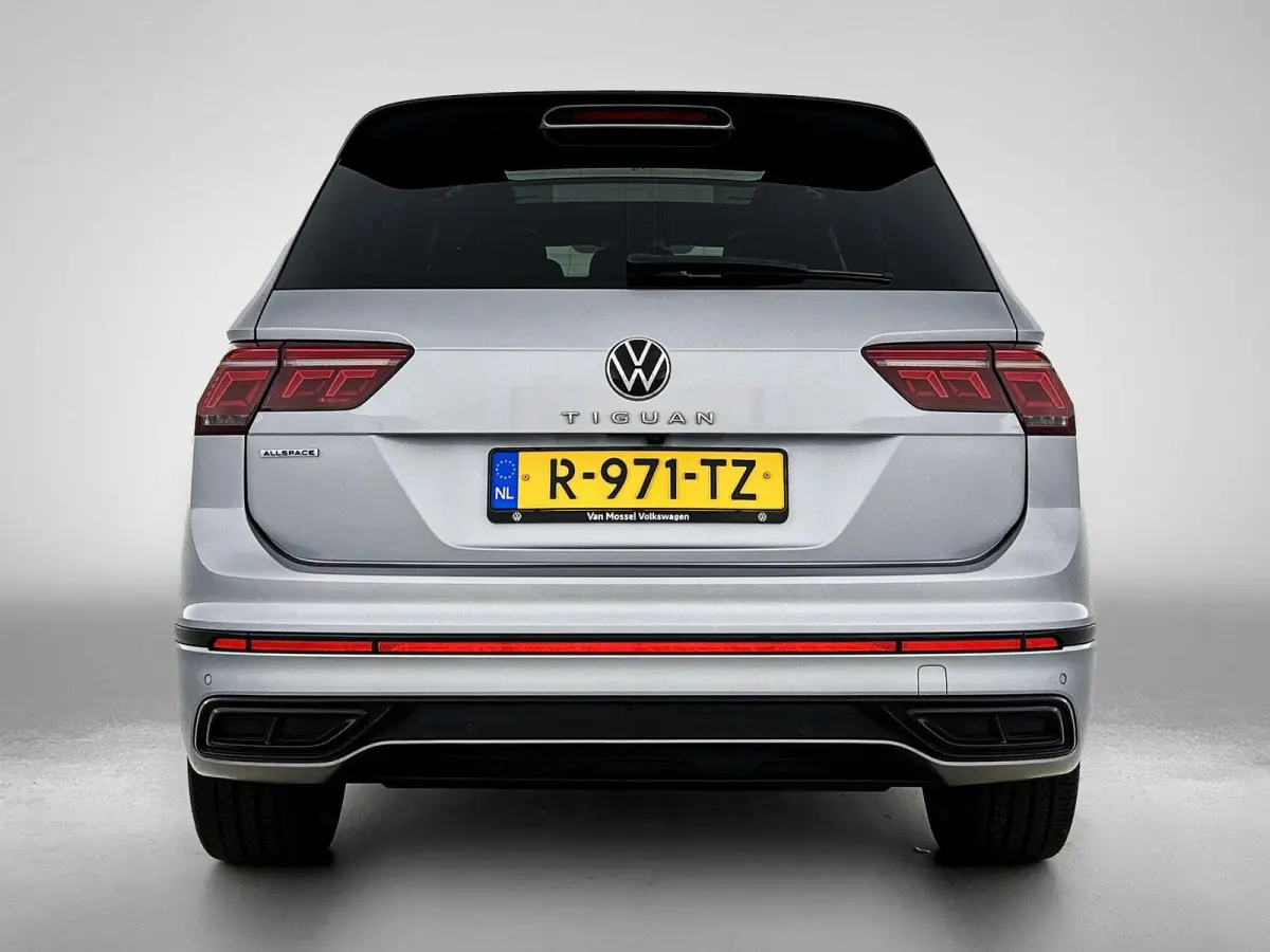 1.5 TSI R-Line Business+ 7p. | 150 PK | Automaat | Black Style | 7-Zitter | Panorama Schuif/Kantel Dak | Harman/Kardon Geluidsysteem | Head-Up Display | Digital Cockpit PRO | Digital Cockpit
