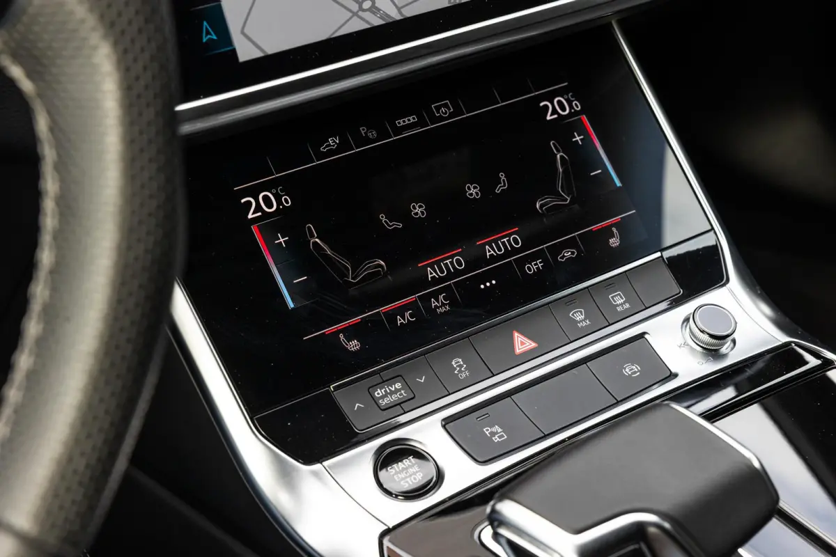 55 TFSIe 367pk PHEV Quattro Pro Line S Competition | Panoramadak | Exclusive Kleur | Stuurverwarming | Trekhaak | Adaptief Onderstel | Keyless