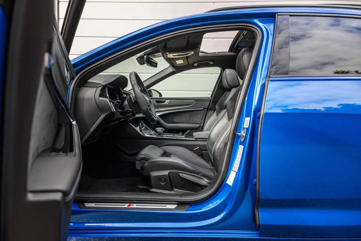 55 TFSIe 367pk PHEV Quattro Pro Line S Competition | Panoramadak | Exclusive Kleur | Stuurverwarming | Trekhaak | Adaptief Onderstel | Keyless
