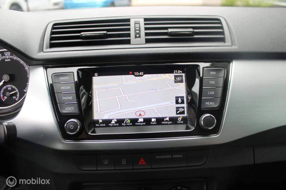 1.0 TSI Ambition | 1e Eigenaar | NL Auto | Airco | Cruise control |Apple Carplay/Android Auto | Navigatie.