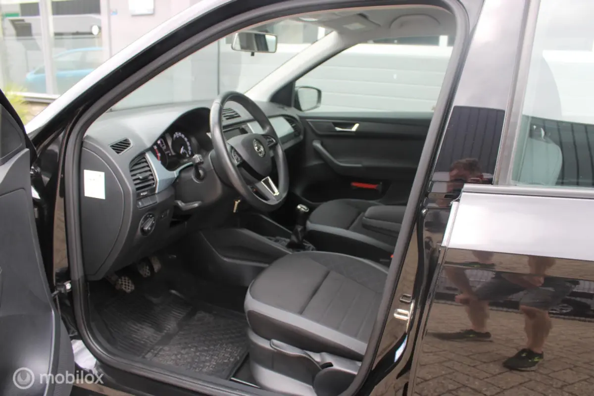 1.0 TSI Ambition | 1e Eigenaar | NL Auto | Airco | Cruise control |Apple Carplay/Android Auto | Navigatie.