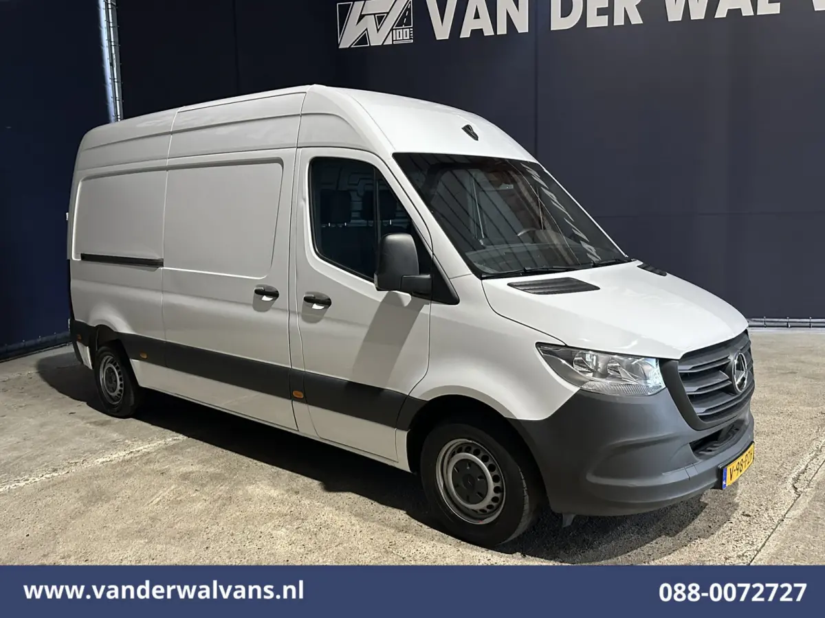 211 CDI 115pk L2H2 Euro6 Airco | Trekhaak | Bijrijdersbank Bluetooth telefoonvoorbereiding