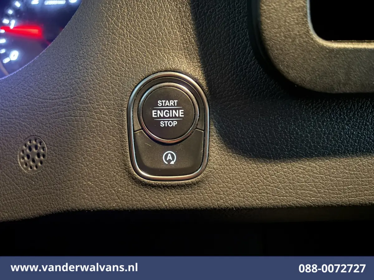 211 CDI 115pk L2H2 Euro6 Airco | Trekhaak | Bijrijdersbank Bluetooth telefoonvoorbereiding
