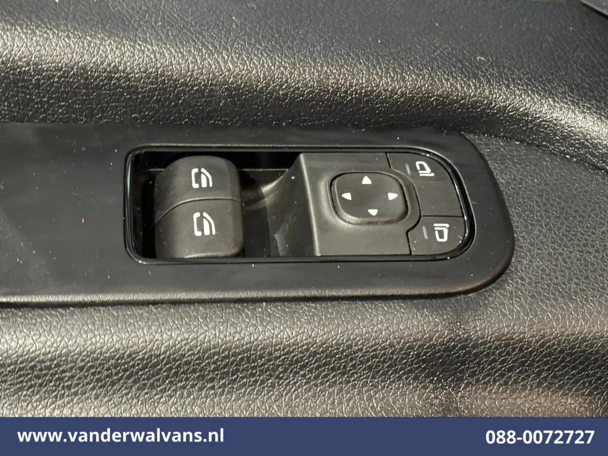 211 CDI 115pk L2H2 Euro6 Airco | Trekhaak | Bijrijdersbank Bluetooth telefoonvoorbereiding