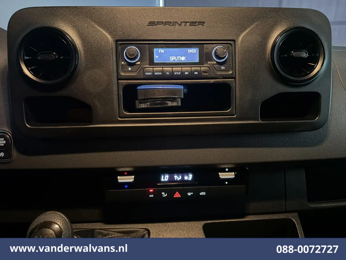 211 CDI 115pk L2H2 Euro6 Airco | Trekhaak | Bijrijdersbank Bluetooth telefoonvoorbereiding