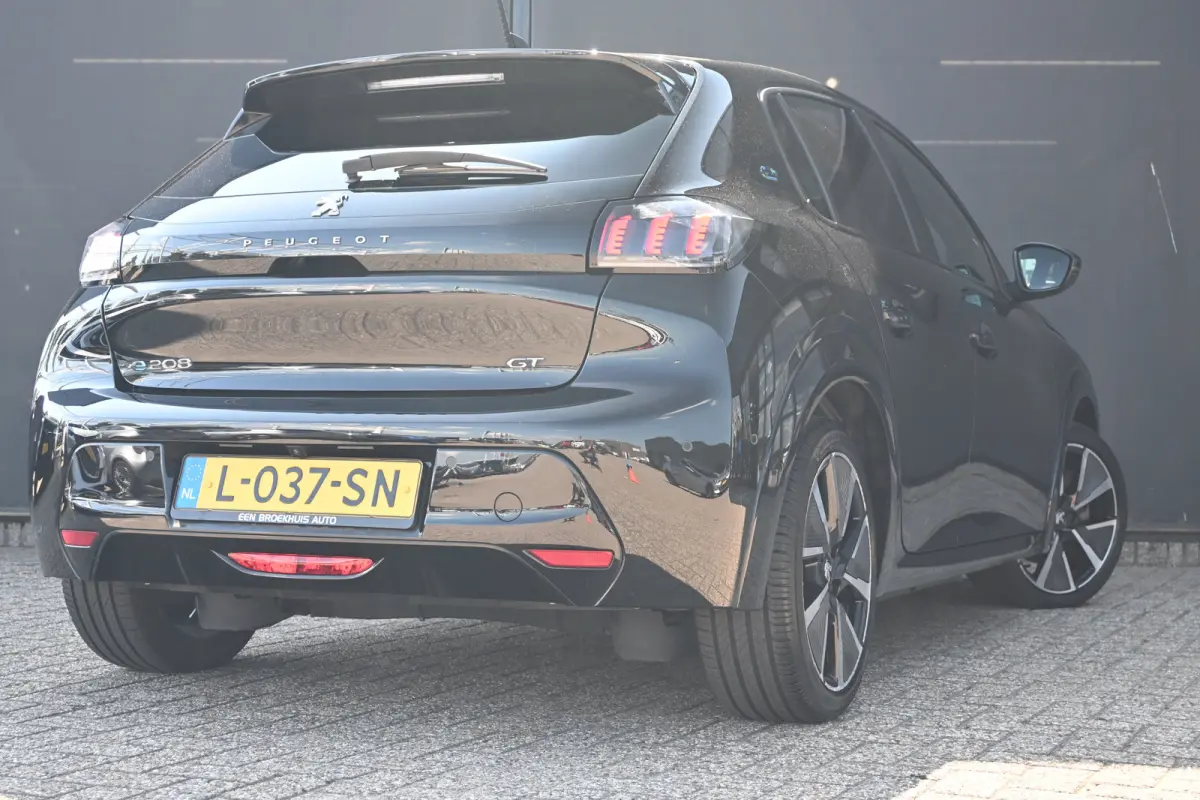 EV GT Pack 50 kWh 3 Fase 90,5%SOH! | Panoramadak | Stoelverwarming | Adaptive Cruise | Alcantara | Achteruitrijcamera | Navigatie | Climate Control | !!