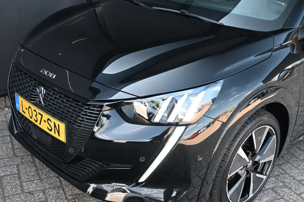 EV GT Pack 50 kWh 3 Fase 90,5%SOH! | Panoramadak | Stoelverwarming | Adaptive Cruise | Alcantara | Achteruitrijcamera | Navigatie | Climate Control | !!
