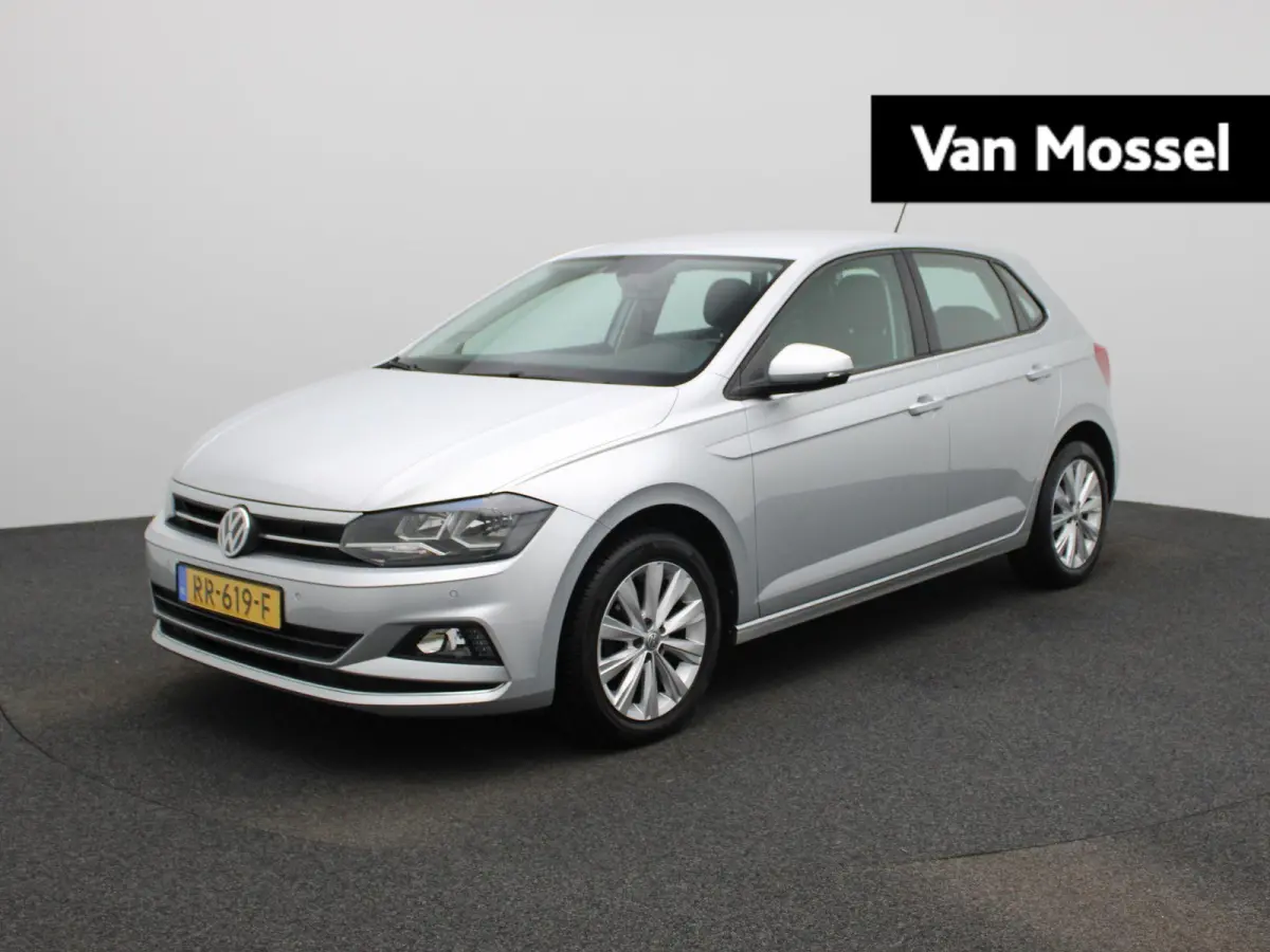 1.0 TSI Highline 95 PK| Origineel Nederlands | Apple Carplay | Android Auto | Climatronic | Parkeersensoren Voor & Achter | Adaptieve Cruise Control