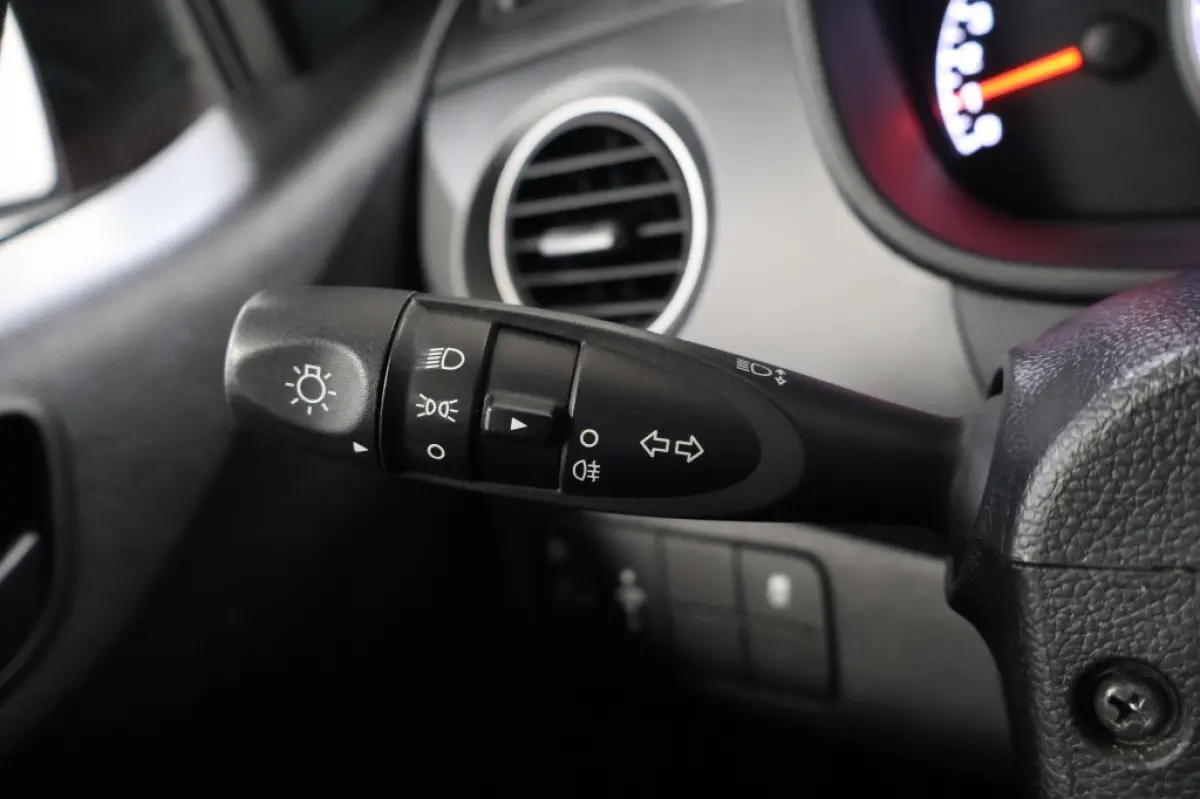 1.0i i-Motion Premium