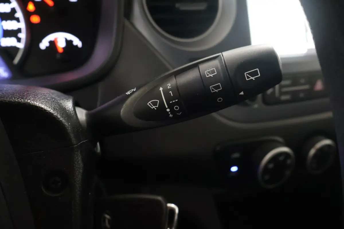 1.0i i-Motion Premium