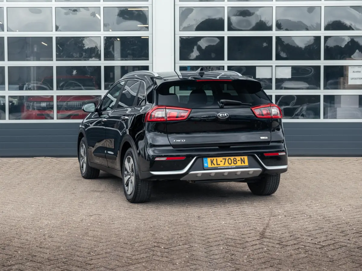 1.6 GDi Hybrid ExecutiveLine | Leder | Clima | Adapt. Cruise | BSM | Stoel&Stuur Verw. | Xenon