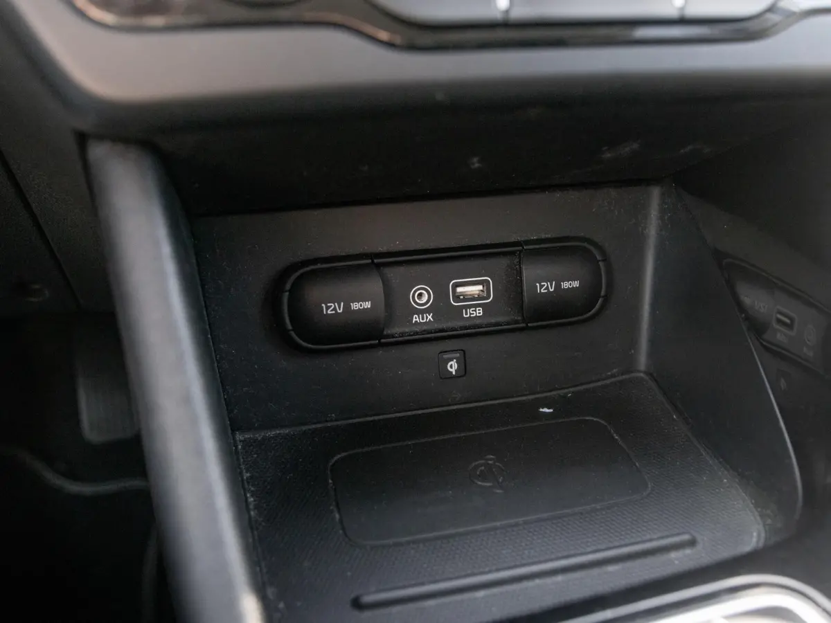 1.6 GDi Hybrid BusinessLine l Camera l Stoel Stuurverwarming l Carplay