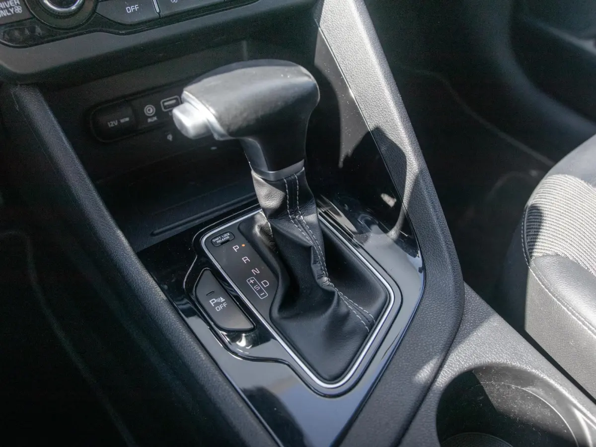 1.6 GDi Hybrid BusinessLine l Camera l Stoel Stuurverwarming l Carplay
