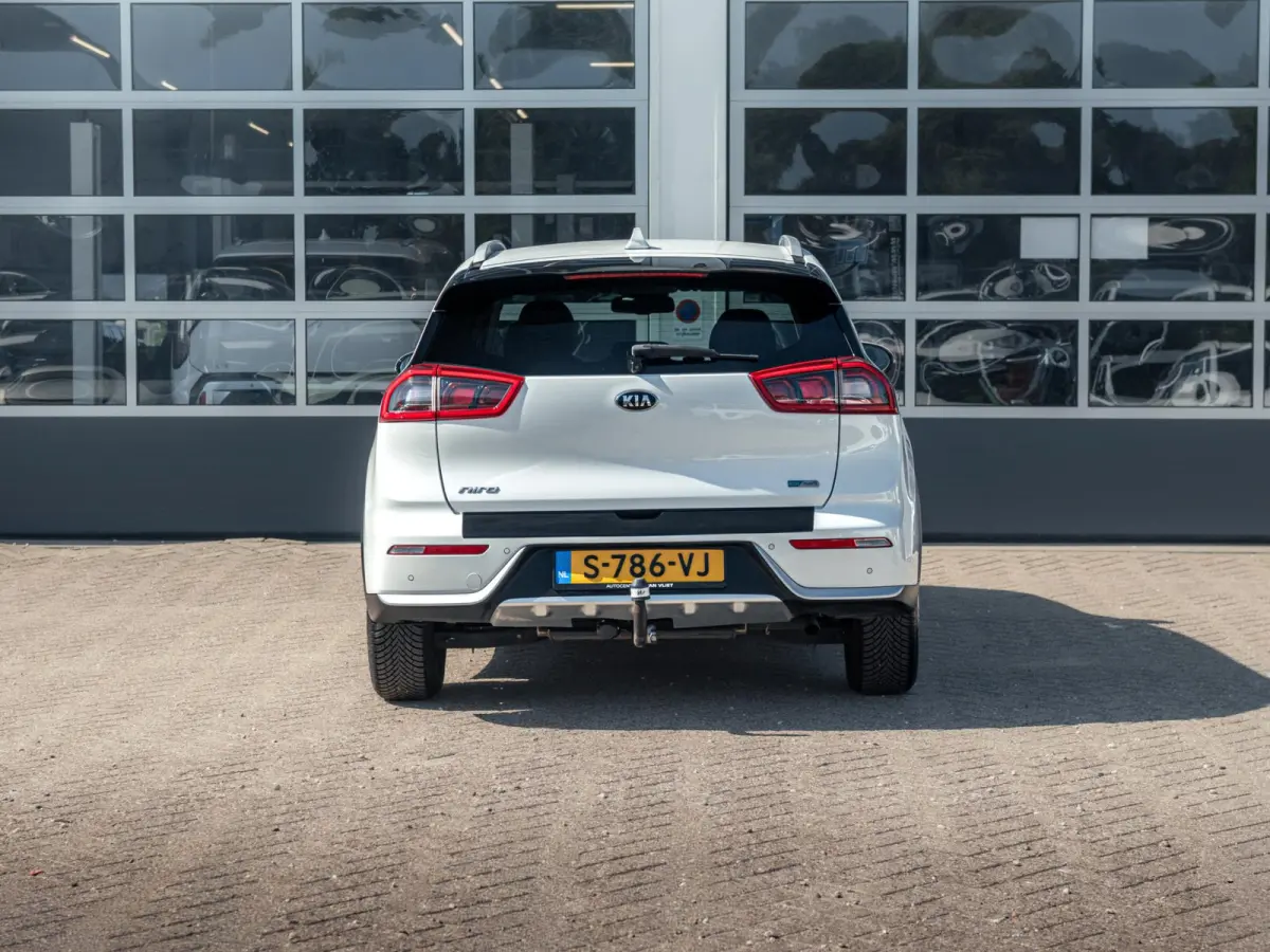 1.6 GDi Hybrid BusinessLine l Camera l Stoel Stuurverwarming l Carplay