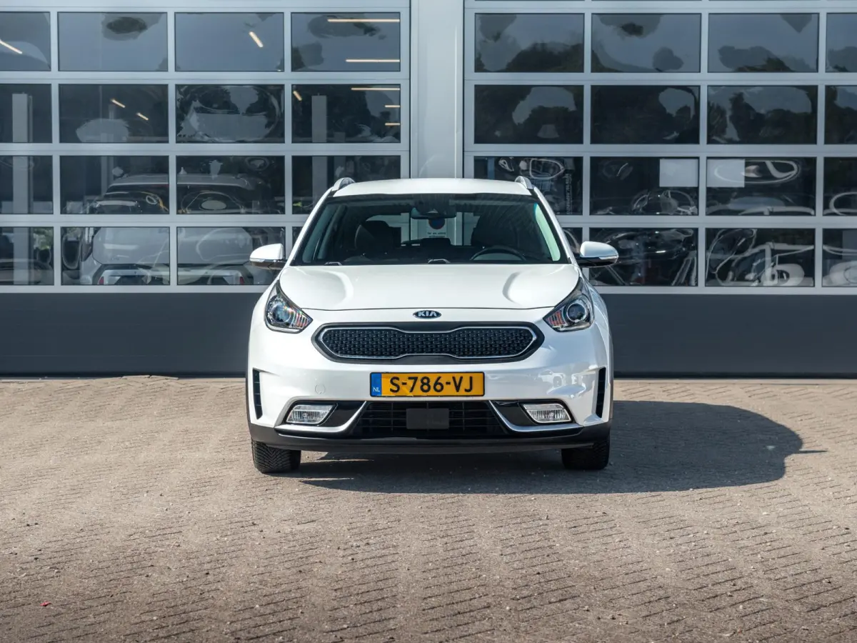 1.6 GDi Hybrid BusinessLine l Camera l Stoel Stuurverwarming l Carplay