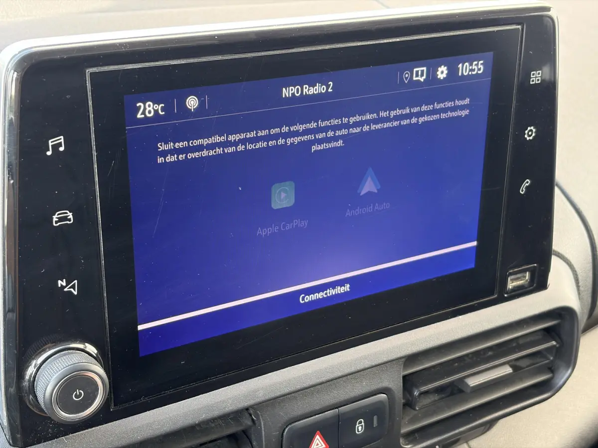 1.5D L2H1*NAVI*A/C*CRUISE*HAAK*CARPLAY*PDC*SIDEBAR