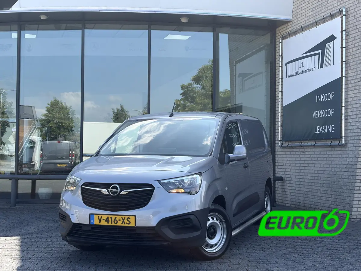 1.5D L2H1*NAVI*A/C*CRUISE*HAAK*CARPLAY*PDC*SIDEBAR