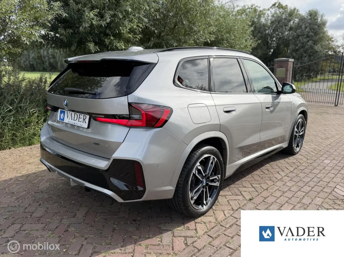 xDrive25e M Sport Pano Trekhaak Memory HUD H&K 360