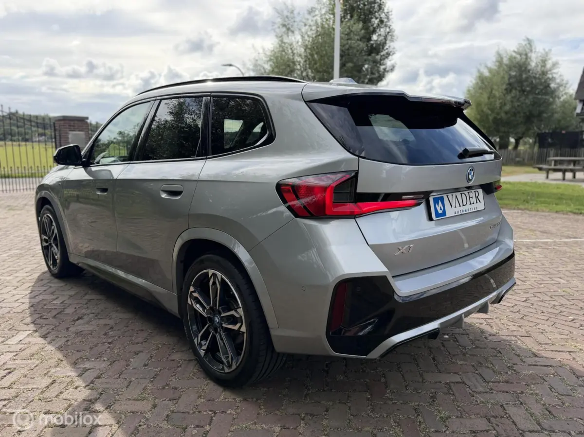 xDrive25e M Sport Pano Trekhaak Memory HUD H&K 360
