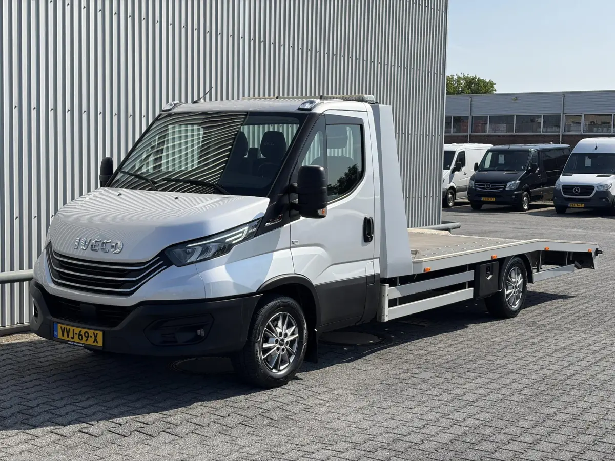 35S21H 3.0 410*OPRIJWAGEN*AUTOM*LIER*NAVI*ECC*HAAK