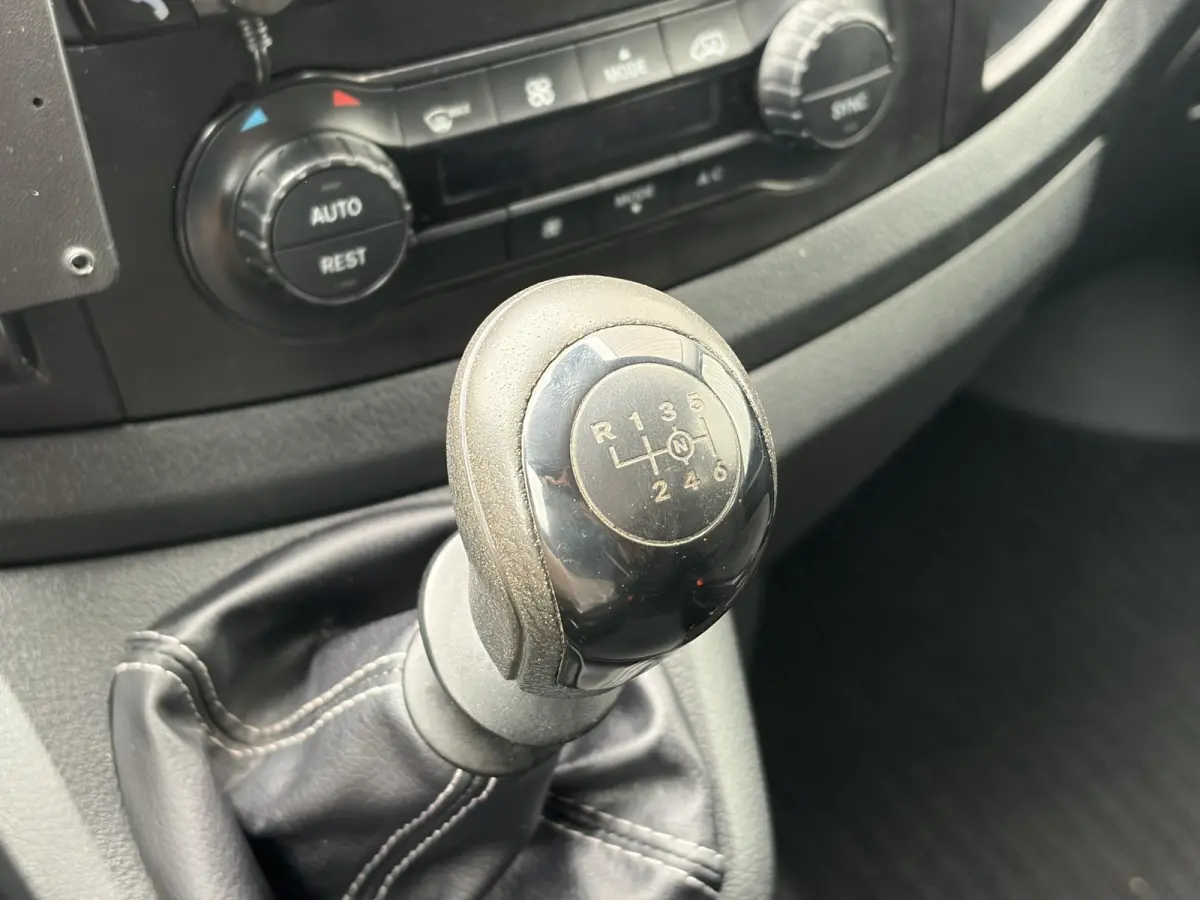 109 CDI Lang*DUBBEL CABINE*NAVI*ECC*CAM*TEL*CRUISE