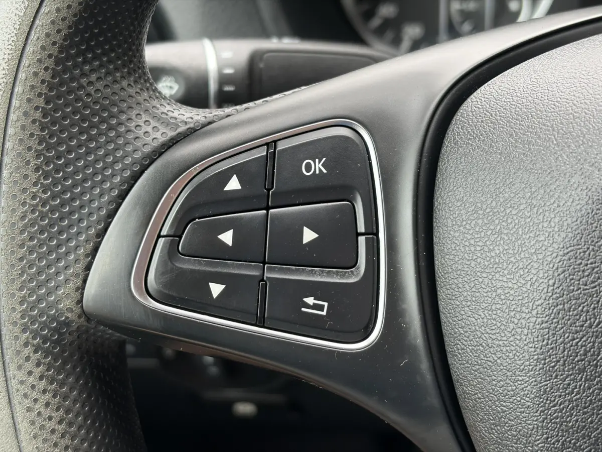 109 CDI Lang*DUBBEL CABINE*NAVI*ECC*CAM*TEL*CRUISE