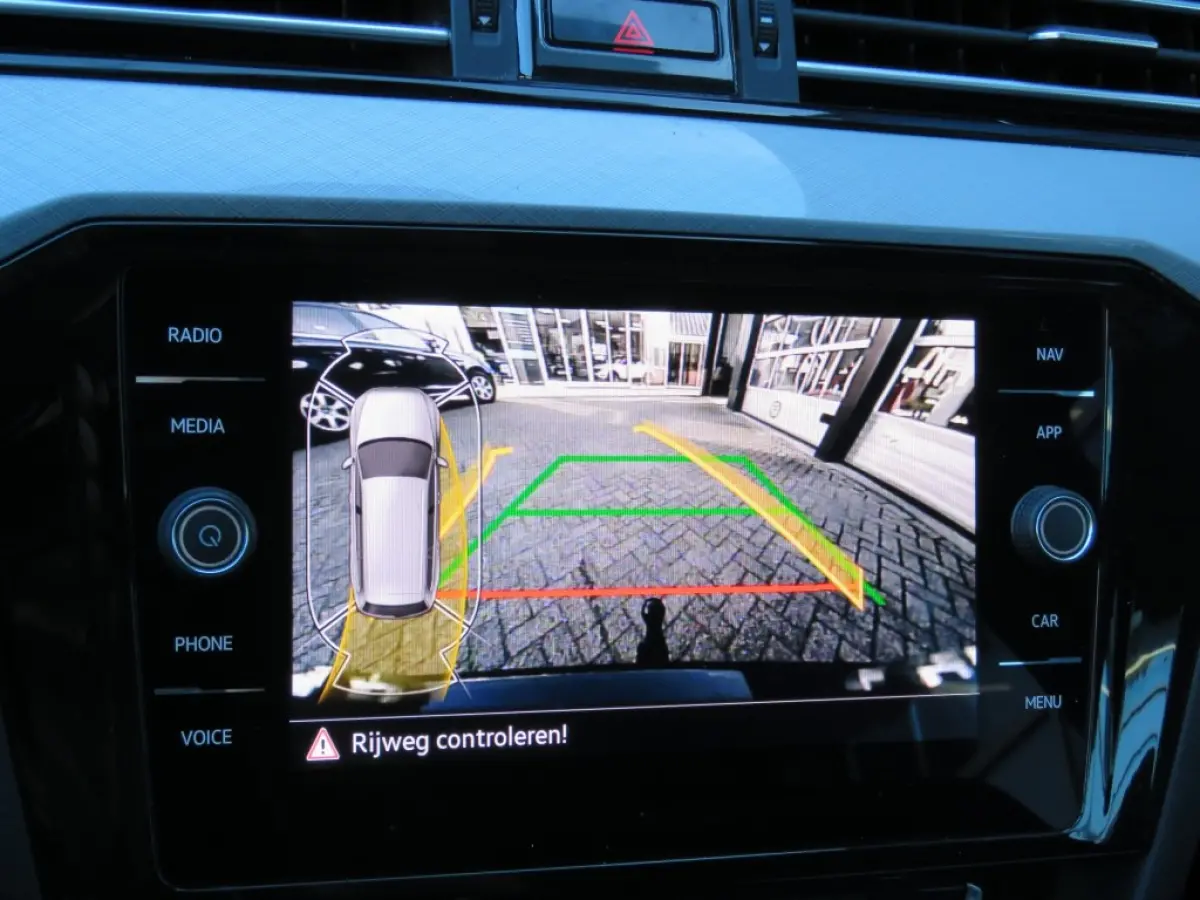 1.4 TSI PHEV GTE BNS / Trekhaak wegklap. / Camera / BOVAG garantie
