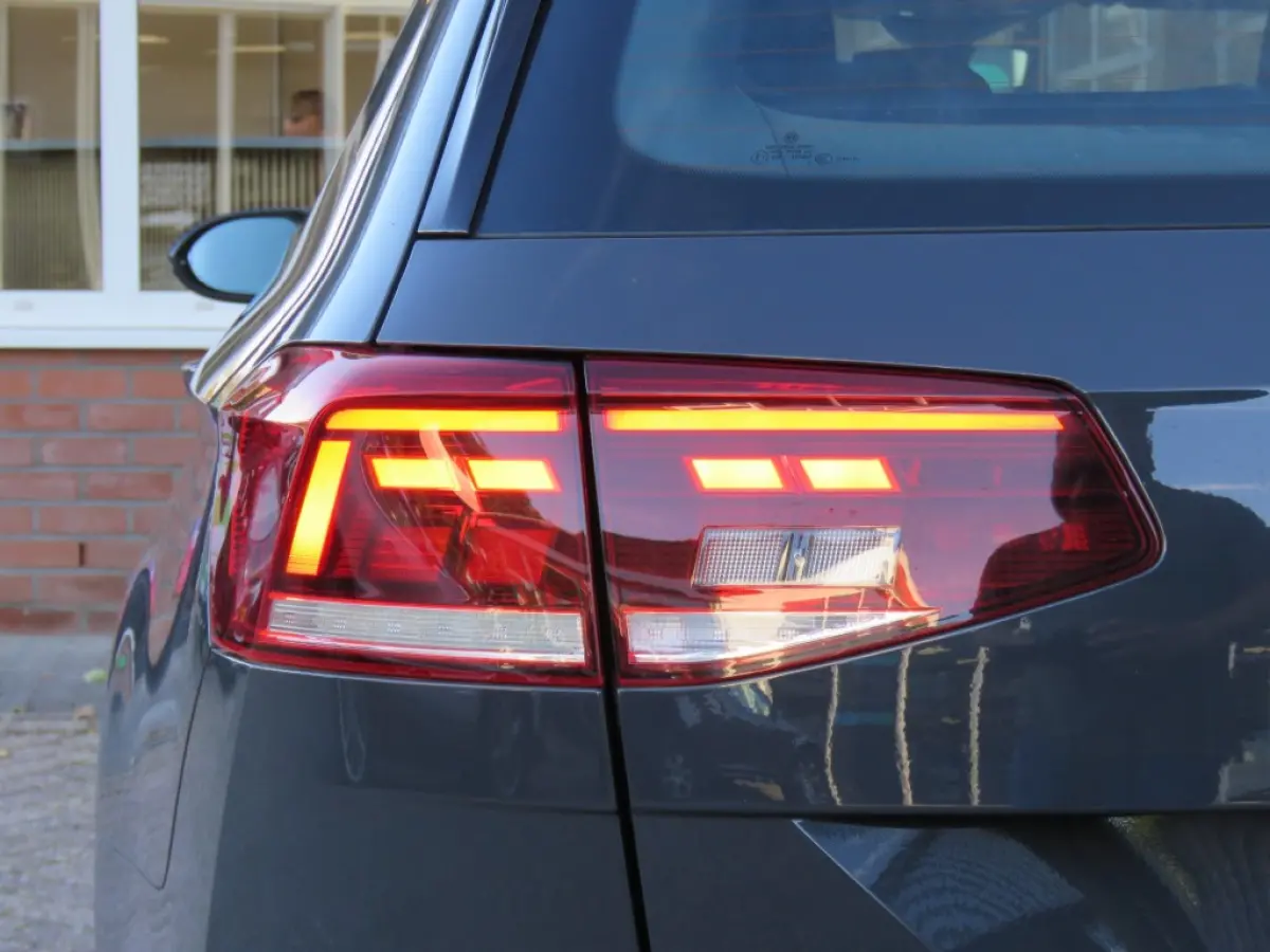 1.4 TSI PHEV GTE BNS / Trekhaak wegklap. / Camera / BOVAG garantie