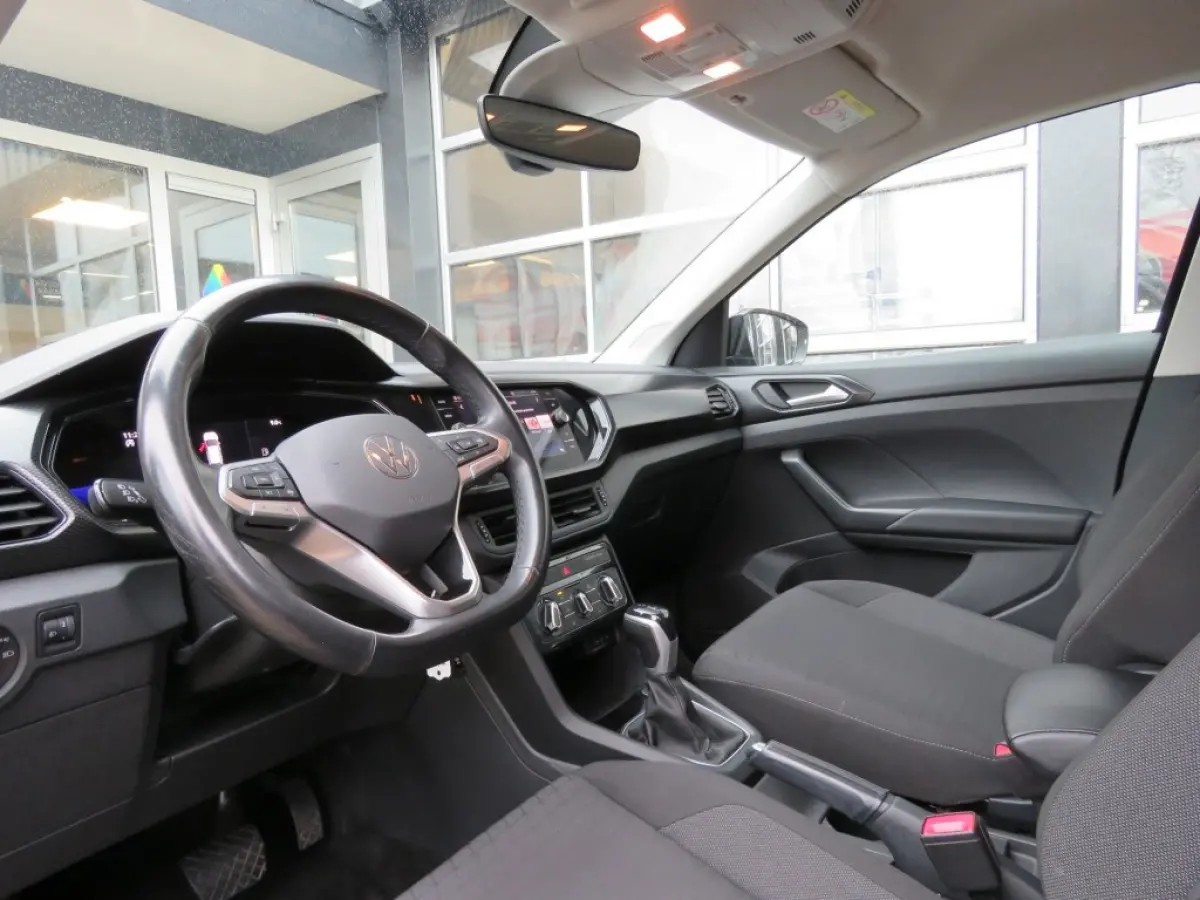 1.0 TSI DSG-aut. / Trekhaak / Camera / Navi / Stoelverw. / BOVAG garantie