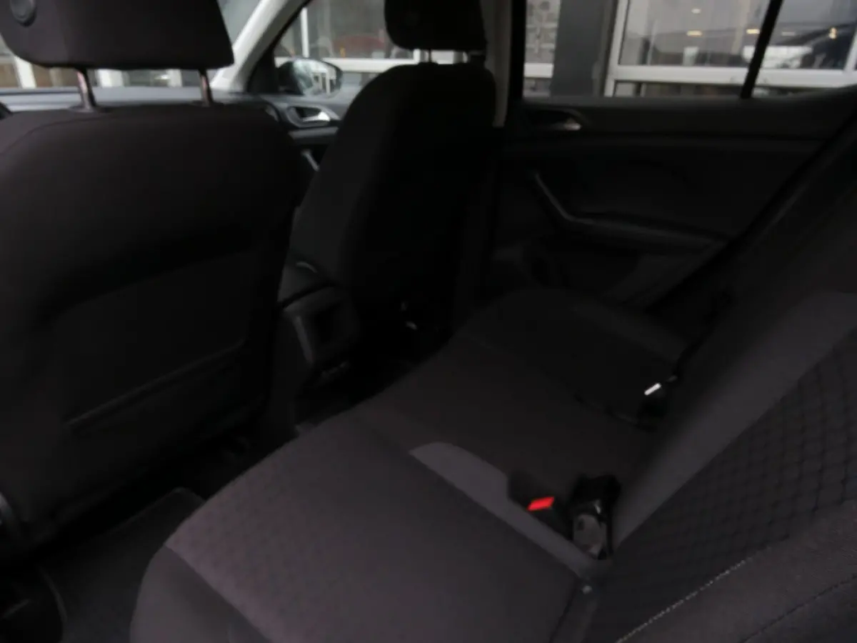 1.0 TSI DSG-aut. / Trekhaak / Camera / Navi / Stoelverw. / BOVAG garantie