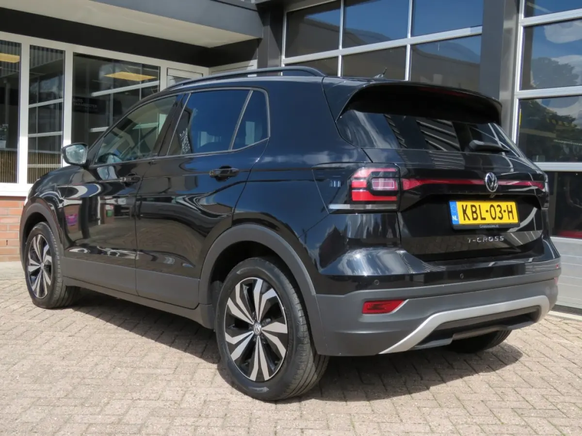 1.0 TSI DSG-aut. / Trekhaak / Camera / Navi / Stoelverw. / BOVAG garantie