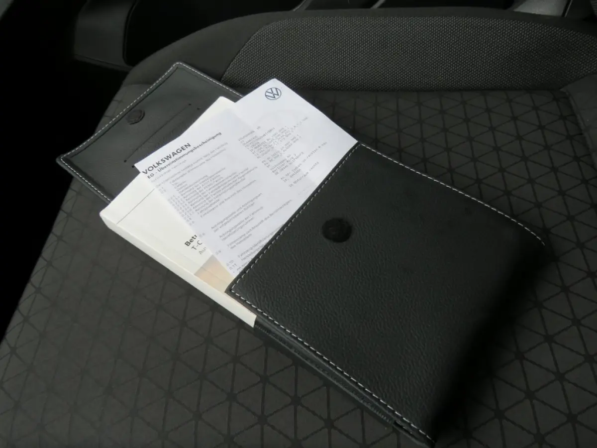 1.0 TSI DSG-aut. / Trekhaak / Camera / Navi / Stoelverw. / BOVAG garantie