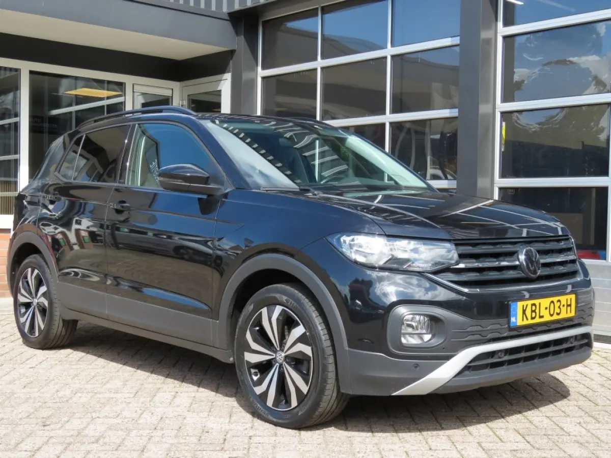 1.0 TSI DSG-aut. / Trekhaak / Camera / Navi / Stoelverw. / BOVAG garantie